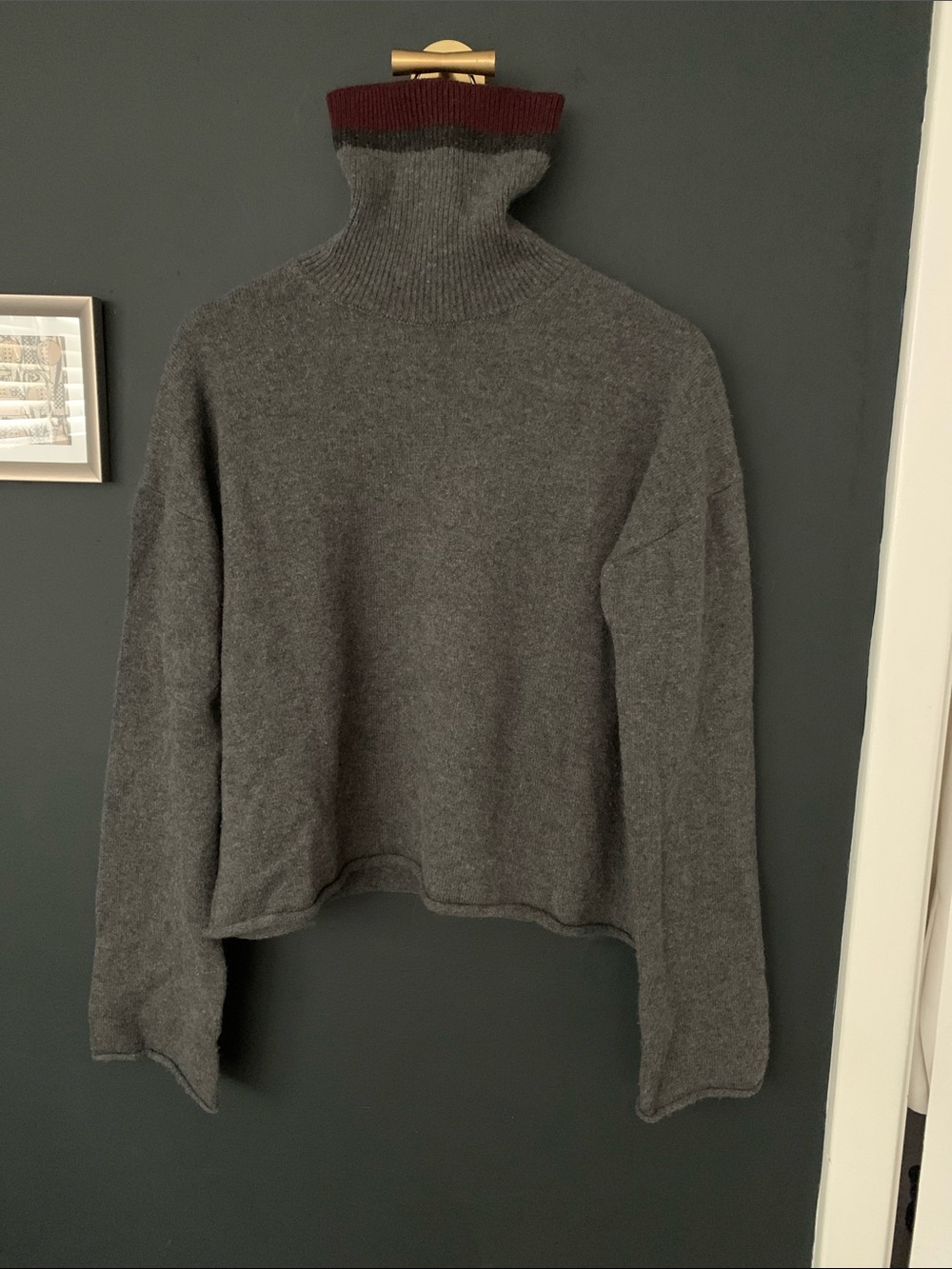 Theory cashmere turtleneck